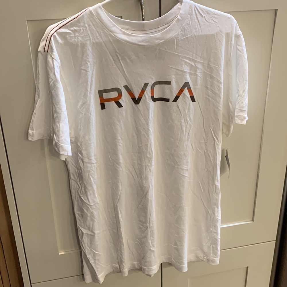 RVCA t-shirt